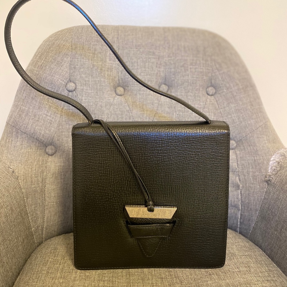 Loewe barcelona shoulder bag L18 black